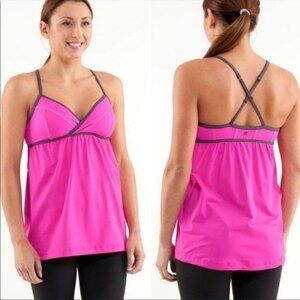 Lululemon Rehearsal Tank
In Paris Pink 6